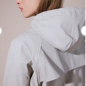 Women's XL Beige Hooded Raincoat Trenchcoat